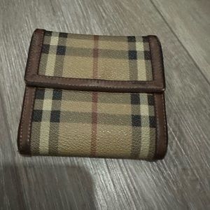 Burberry Vintage Wallet (Unisex)